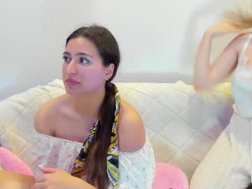 girl Cam Girls Get Busy With Their Dildos With No Shame with liza_wilsoon