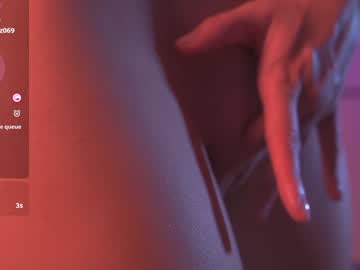 girl
        lucie_beltran cam image #5171333