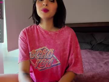 girl
        yourfreakygirl cam image #686760