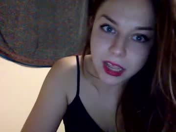 girl
        lillypadgrl cam image #2706326