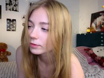 girl
        lovely_shyy cam image #5758599