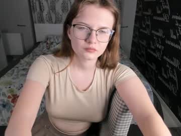 girl Cam Girls Get Busy With Their Dildos With No Shame with brycaryn