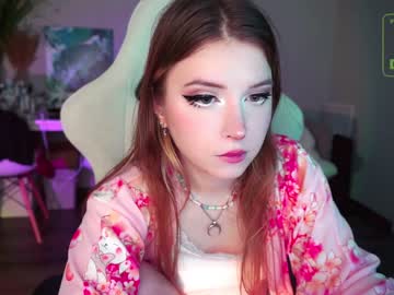 girl
        pocketrocket_ cam image #3840349