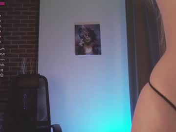 girl
        yolandabertha cam image #1915806