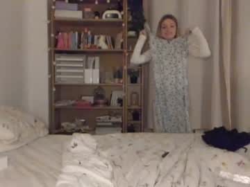 girl
        str4wb3rrycat cam image #1027718