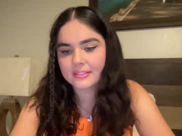 girl
        gia_is_horny cam image #2060554