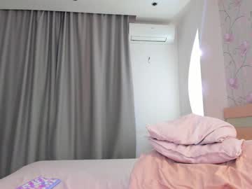girl
        arianapretty cam image #5604473