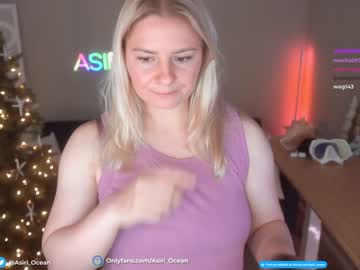 girl
        asiri_ocean cam image #3055097