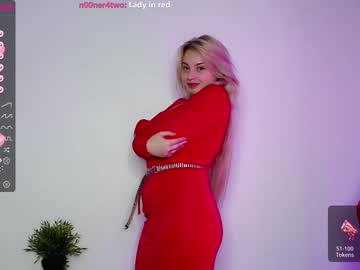 girl
        shy_blondiee cam image #982380