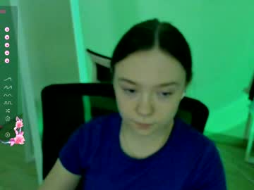 girl
        _margoqueen_ cam image #5360916