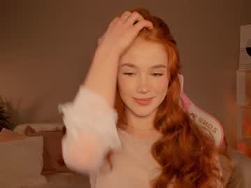 girl
        leahsthetics cam image #3596595