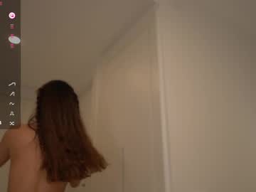 girl
        lilbunnylove cam image #6497708