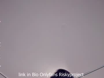 girl
        riskyproject cam image #7006466
