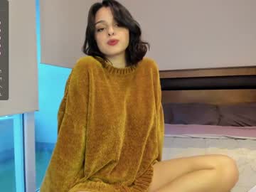 girl
        yourfreakygirl cam image #2360507