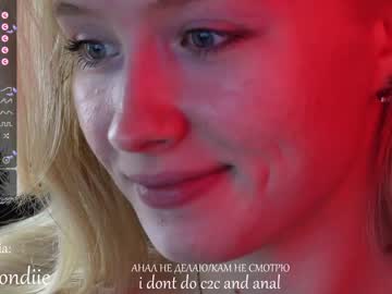 girl
        bestblondiiecb cam image #1217858