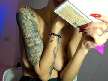 girl
        hotfallingdevil cam image #360628