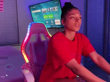 girl
        princess_cece cam image #6400355