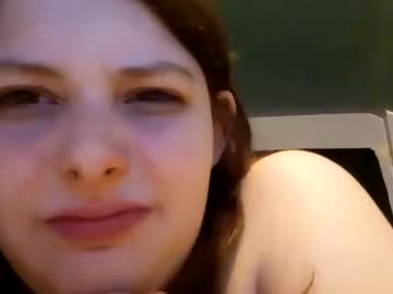 girl
        18andinoccent cam image #6316373