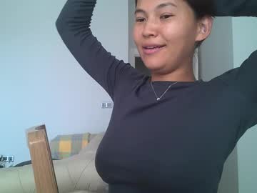 girl
        hirotease cam image #5080434