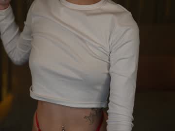girl
        lana_pulse cam image #5168881