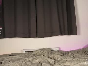 girl
        ana_x_jacob cam image #6152577