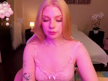 girl
        heilyjia cam image #5008119