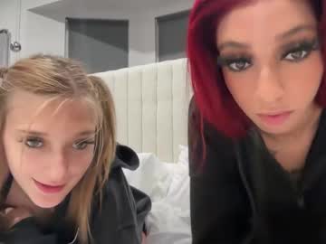 girl
        abbydatson cam image #5393820