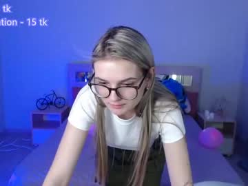 girl
        amelialuck cam image #893231