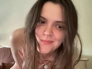 girl
        elisweets cam image #4638238