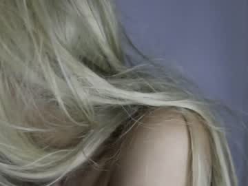 girl
        wendy_daniela cam image #1727907