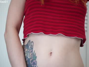 girl
        ellaa91 cam image #4154721