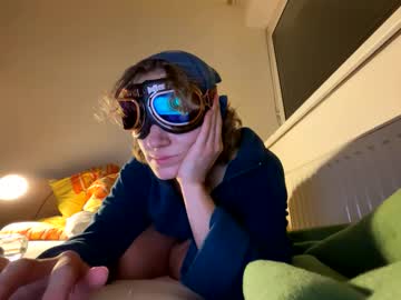 girl Cam Girls Get Busy With Their Dildos With No Shame with fliegerfrau