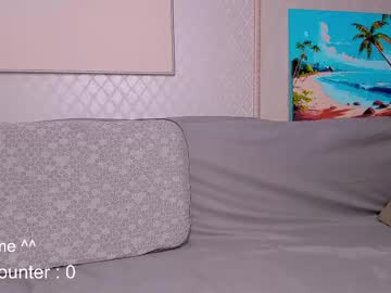 girl
        alinawave cam image #6303129