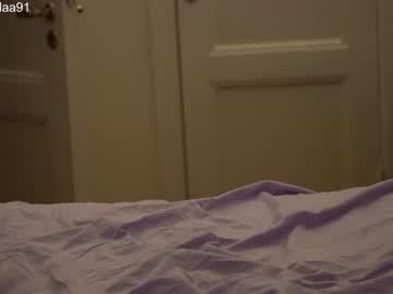 girl
        ellaa91 cam image #3235293
