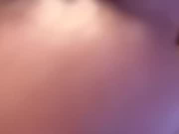 couple
        lovessucking302594 cam image #5186498