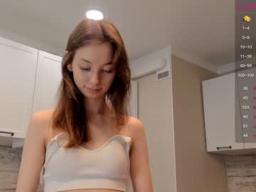 girl
        janicemasons cam image #1174022