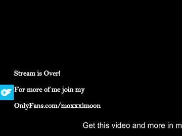 girl
        moxxximoon cam image #6975637