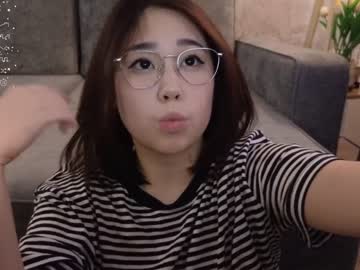 girl
        kimi_kay cam image #3333723