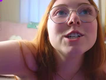 girl
        autumngrove cam image #5569939
