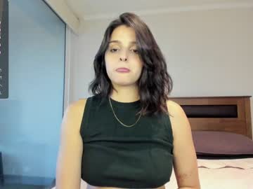girl
        yourfreakygirl cam image #3875401