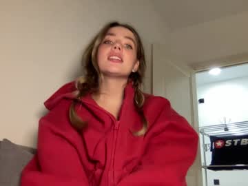 girl
        angel_from_sky cam image #5771613