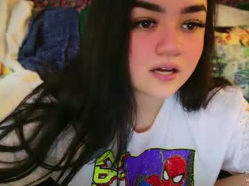 girl
        annatigarr cam image #3623445