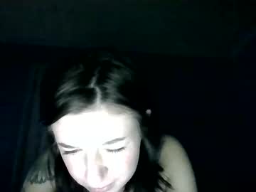 girl
        gapeach119 cam image #6025044