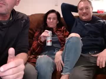 couple
        stevennsucculent cam image #3115531