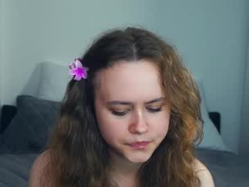girl Cam Girls Get Busy With Their Dildos With No Shame with kendraedger