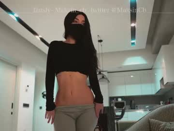 girl
        maksin_cb cam image #254567