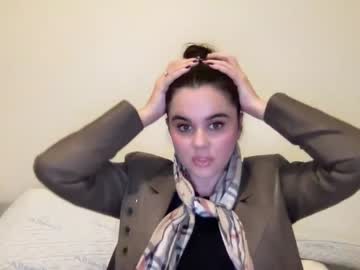 girl
        gia_is_horny cam image #3017490