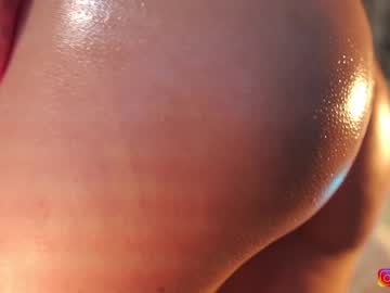 girl
        lucie_beltran cam image #2555887