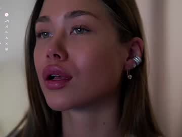 girl
        oxonmymind cam image #6276117