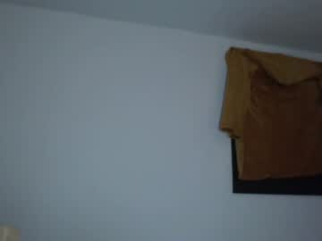 girl
        frenchava cam image #2174459